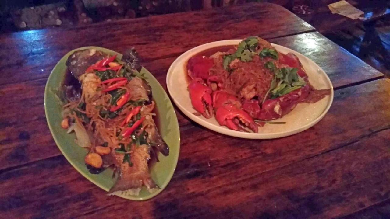 코 줌 아오시 비치 뷰 외부 사진